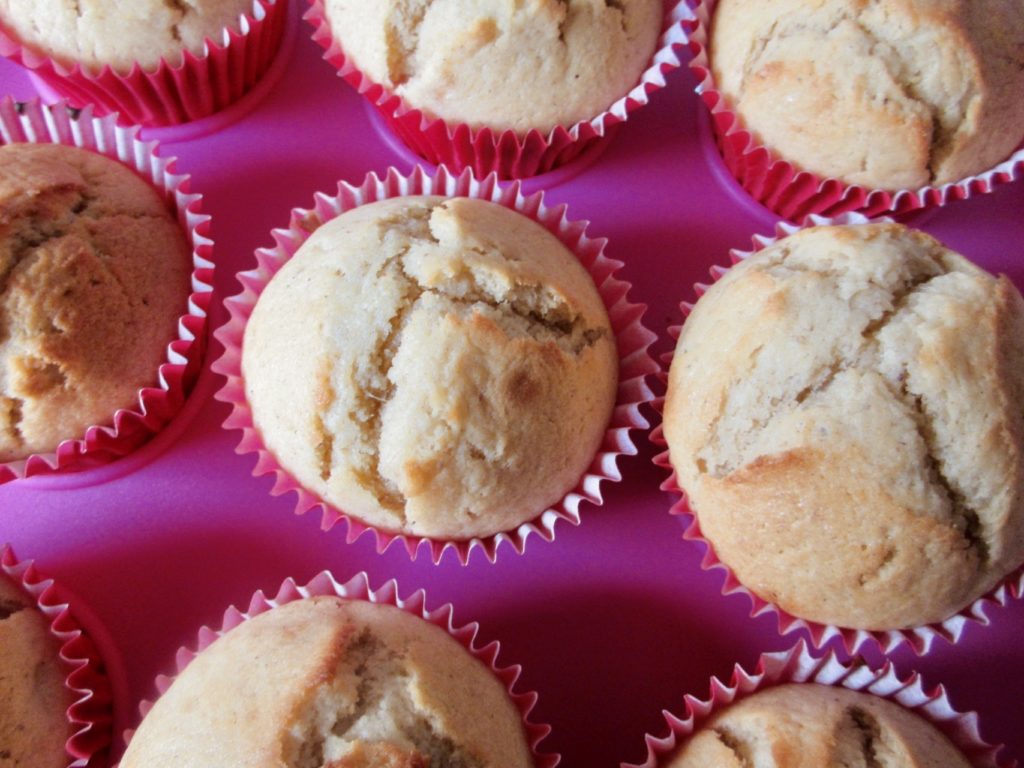 Banana Muffins - bakewellmail