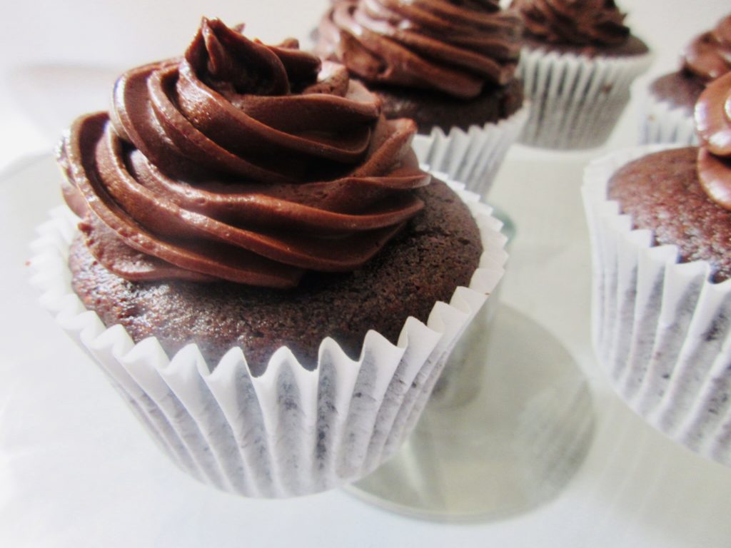 Double chocolate cupcakes with whipped ganache frosting - Bakewellmail