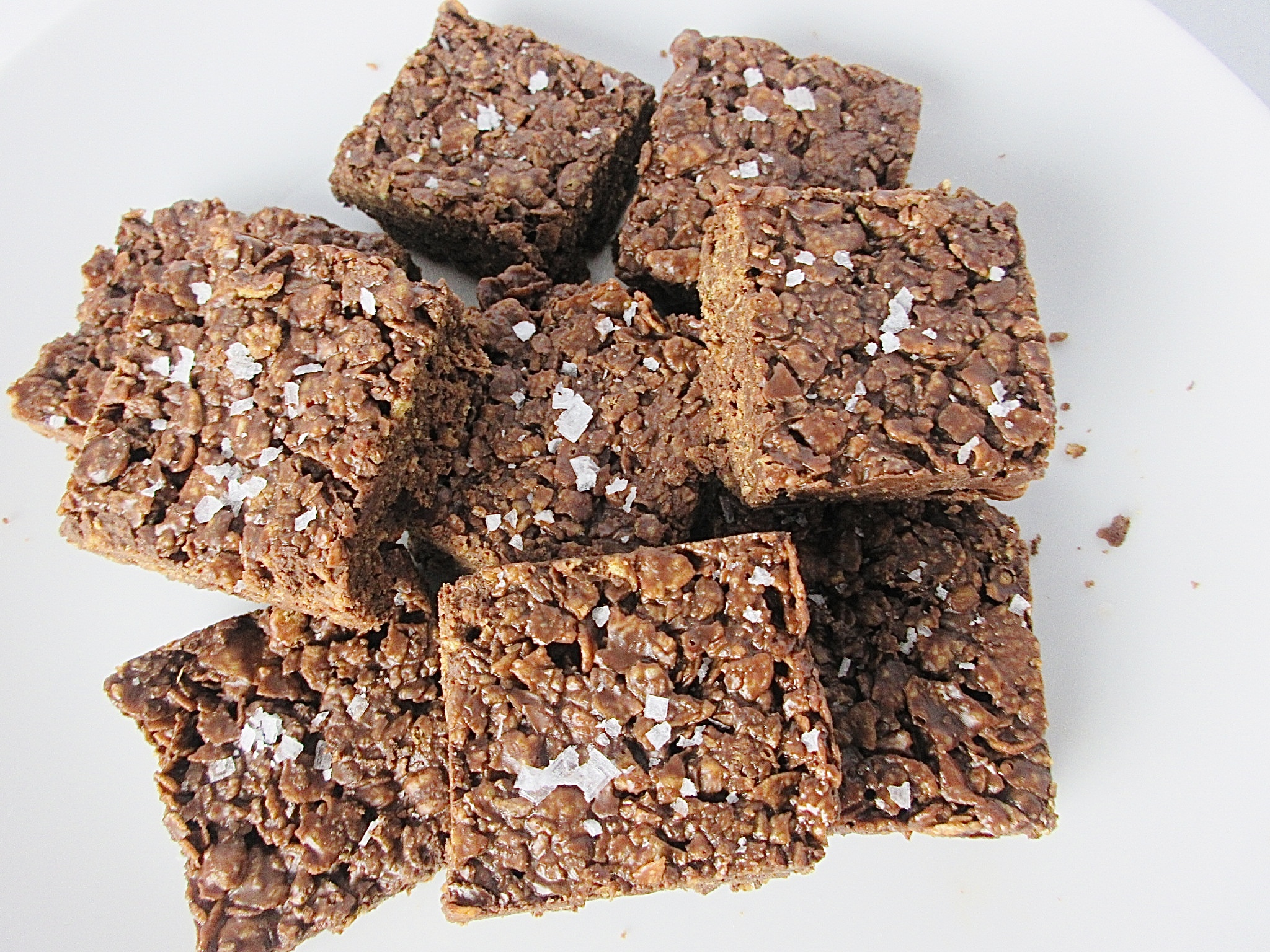 Cornflake squares on plate