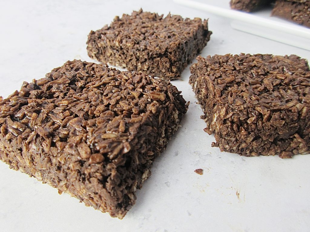 Chocolate coconut bars - low carb