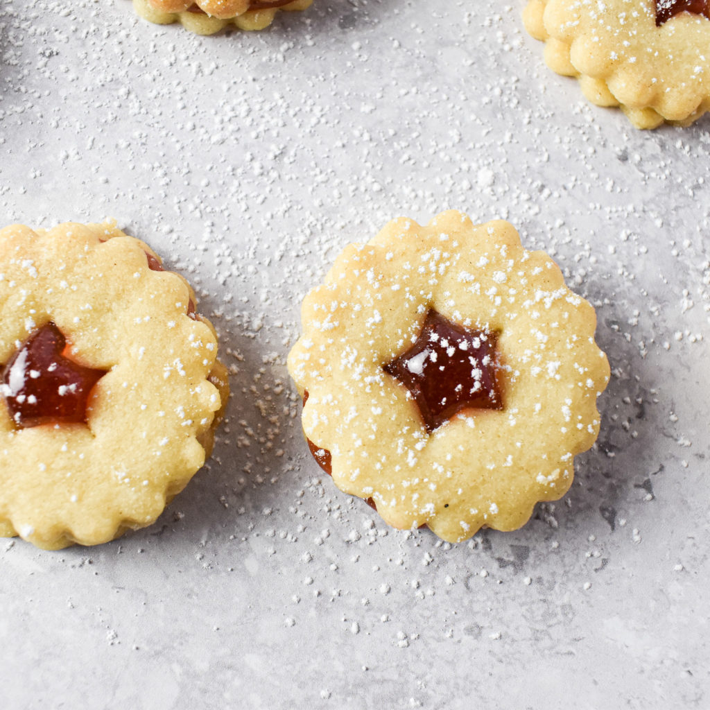 Prosecco linzer cookies