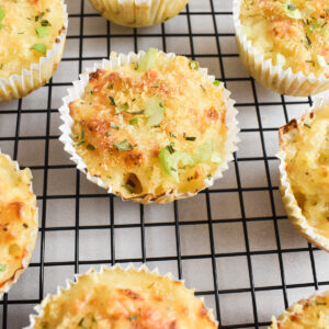 Mac and cheese cups