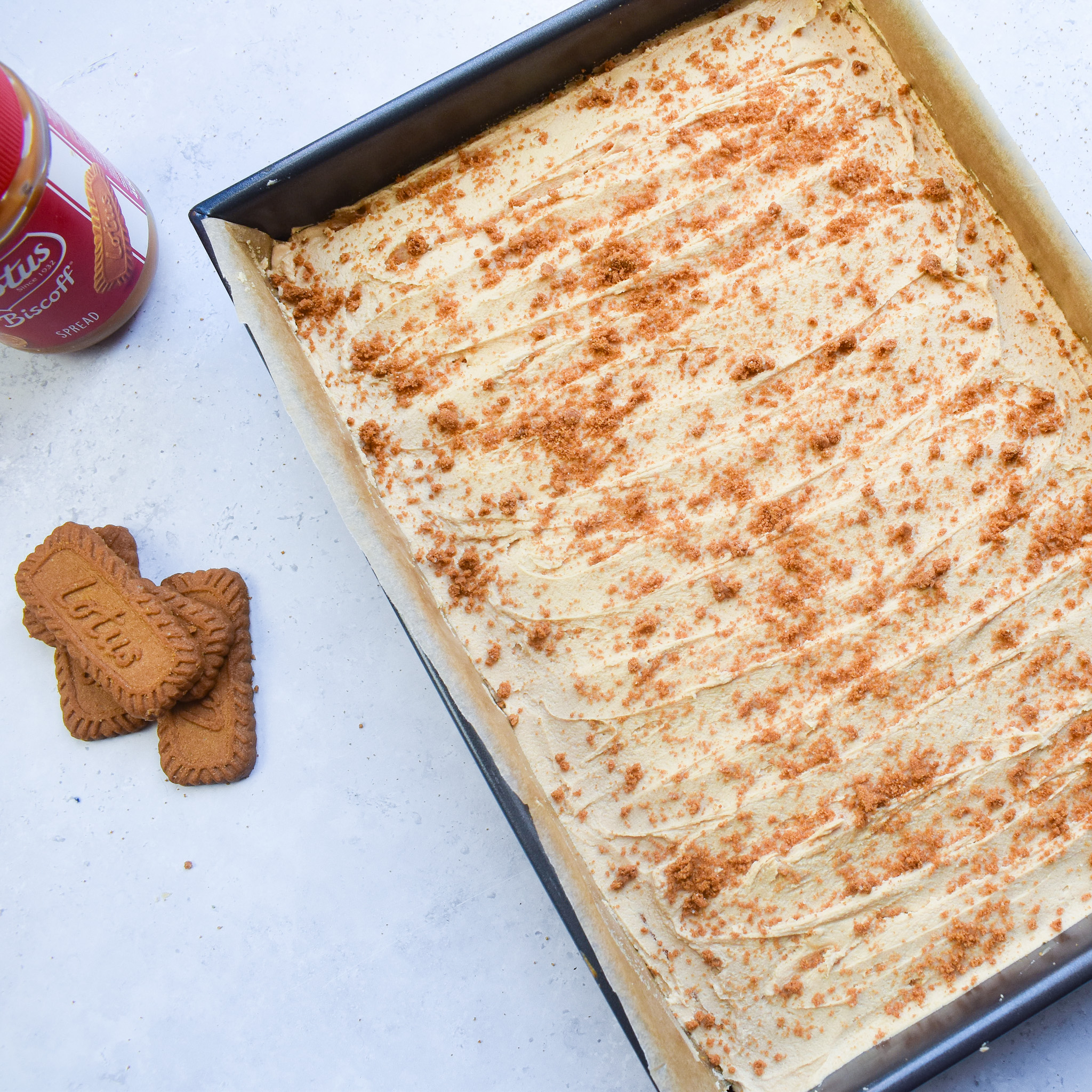 caramelised biscuit cake