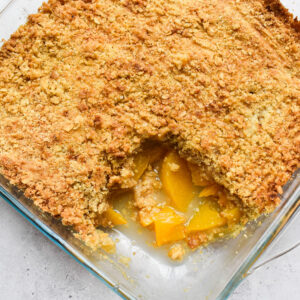 Peach crumble